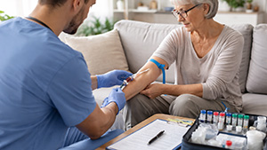 Αιμοληψία κατ'οίκον